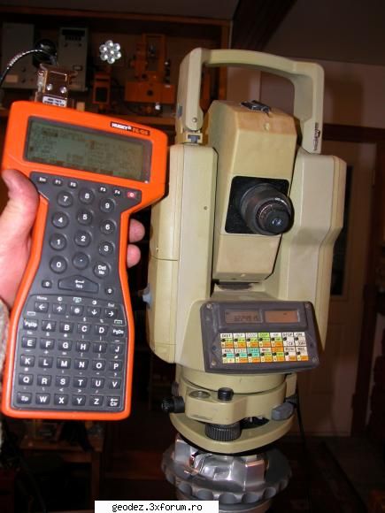 vind statie totala leica tc 1000 + colector de date husky fs/gs + jalon + + manual (tradus in la